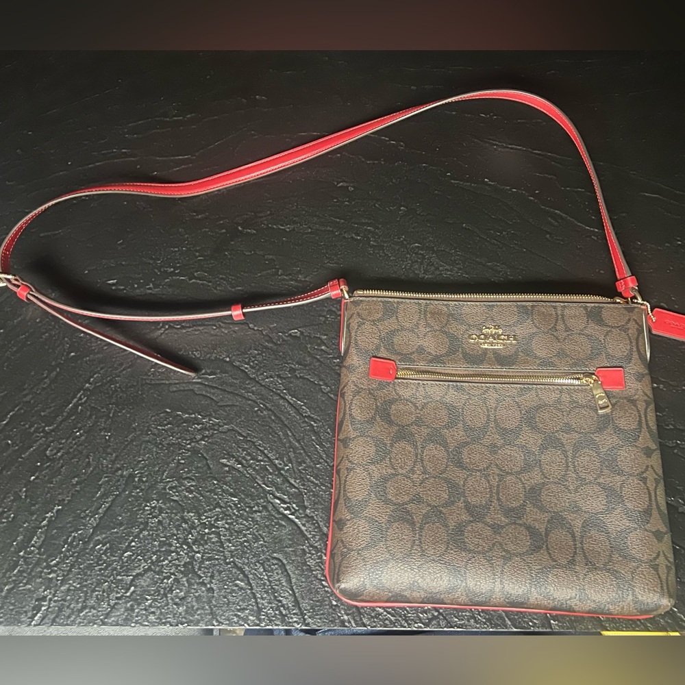 Coach Crossbody Medium Bag Brown/Red
